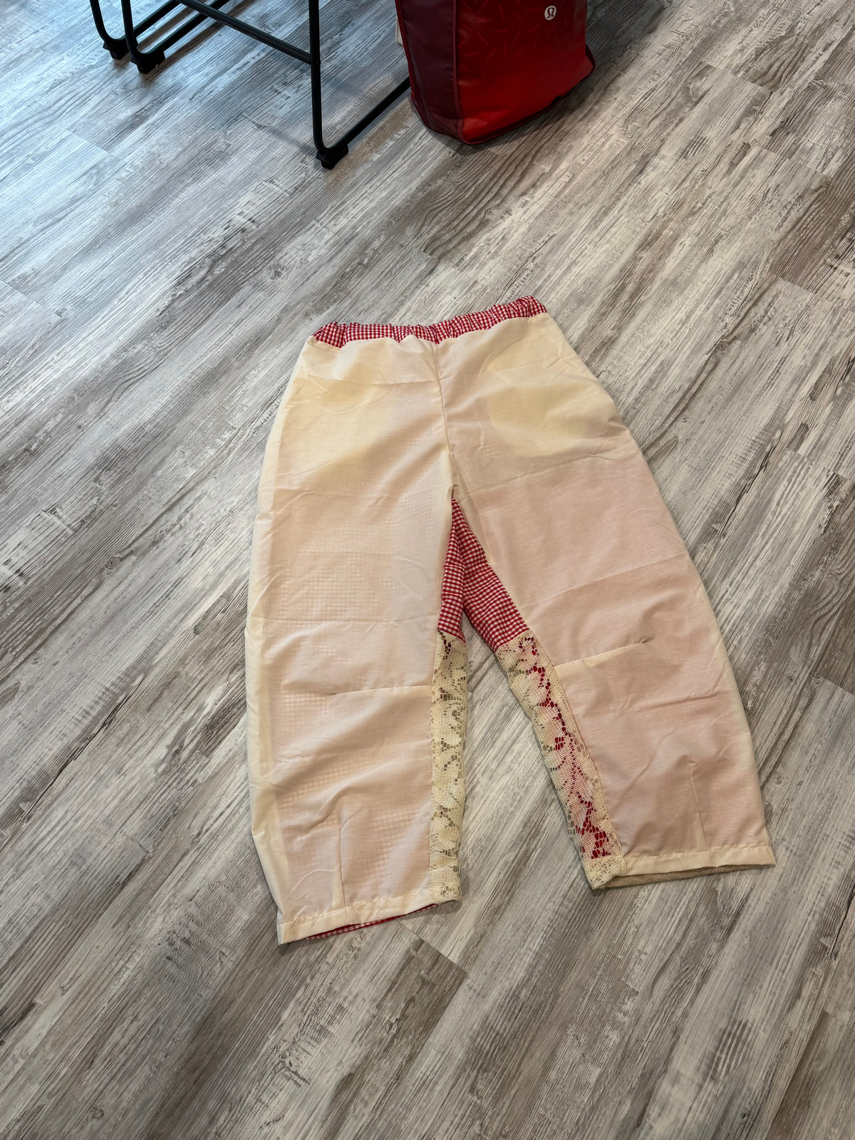 Upcycled Seed Bag RAE Barrel Pant